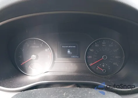 2017 Kia Sportage Ex z USA, uszkodzony, nr VIN KNDPN3AC4H7175946